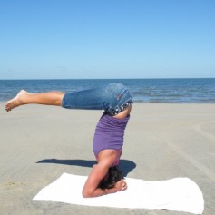 Yoga strand